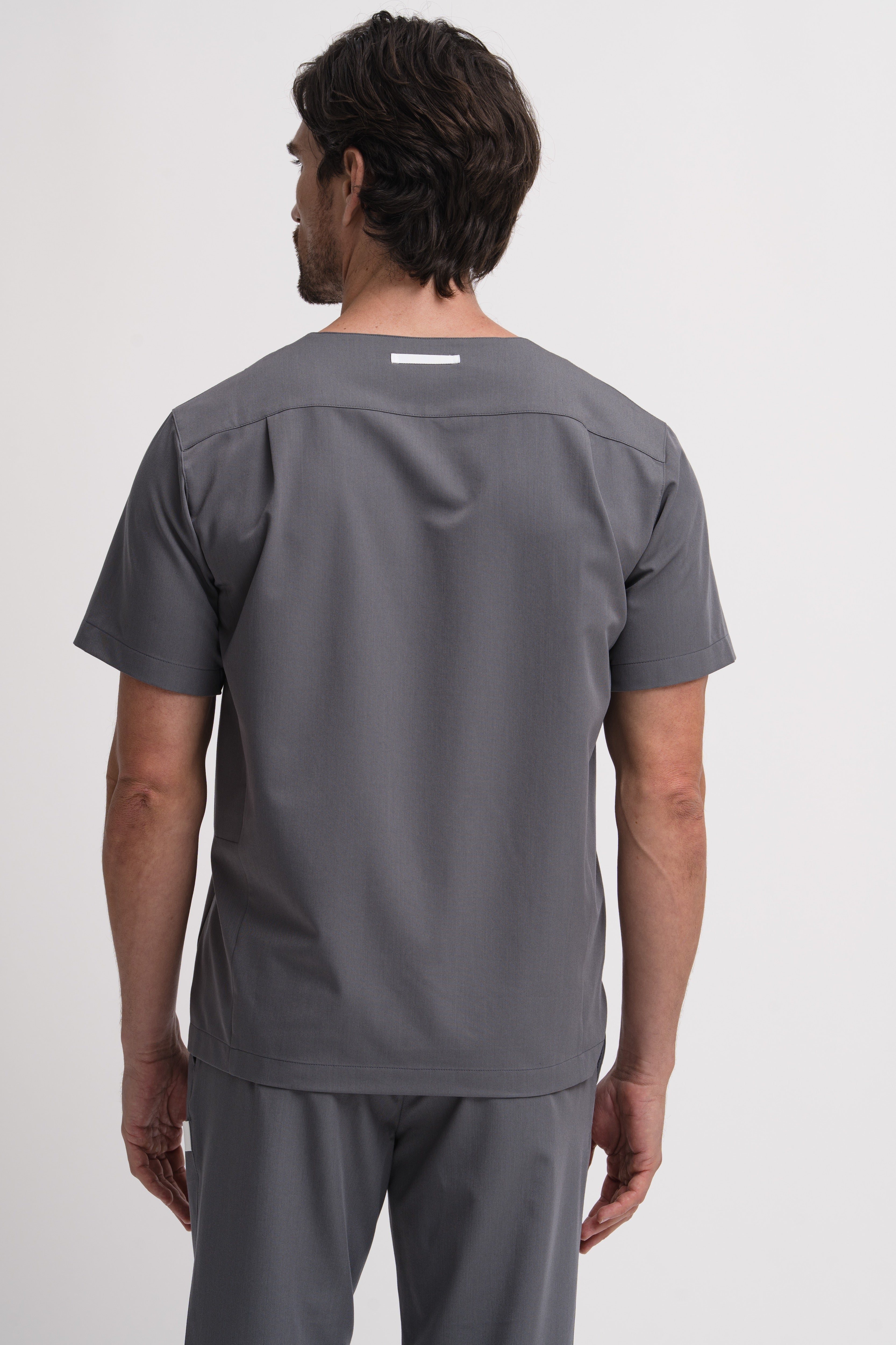 MEN'S CORE V-NECK SCRUB TOP | GREY