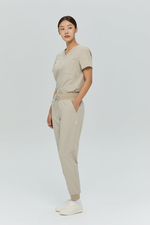 Perfect Straight Scrub Jogger in Cappuccino