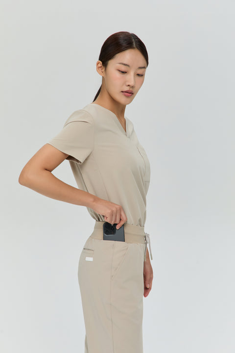 Perfect Straight Scrub Jogger in Cappuccino