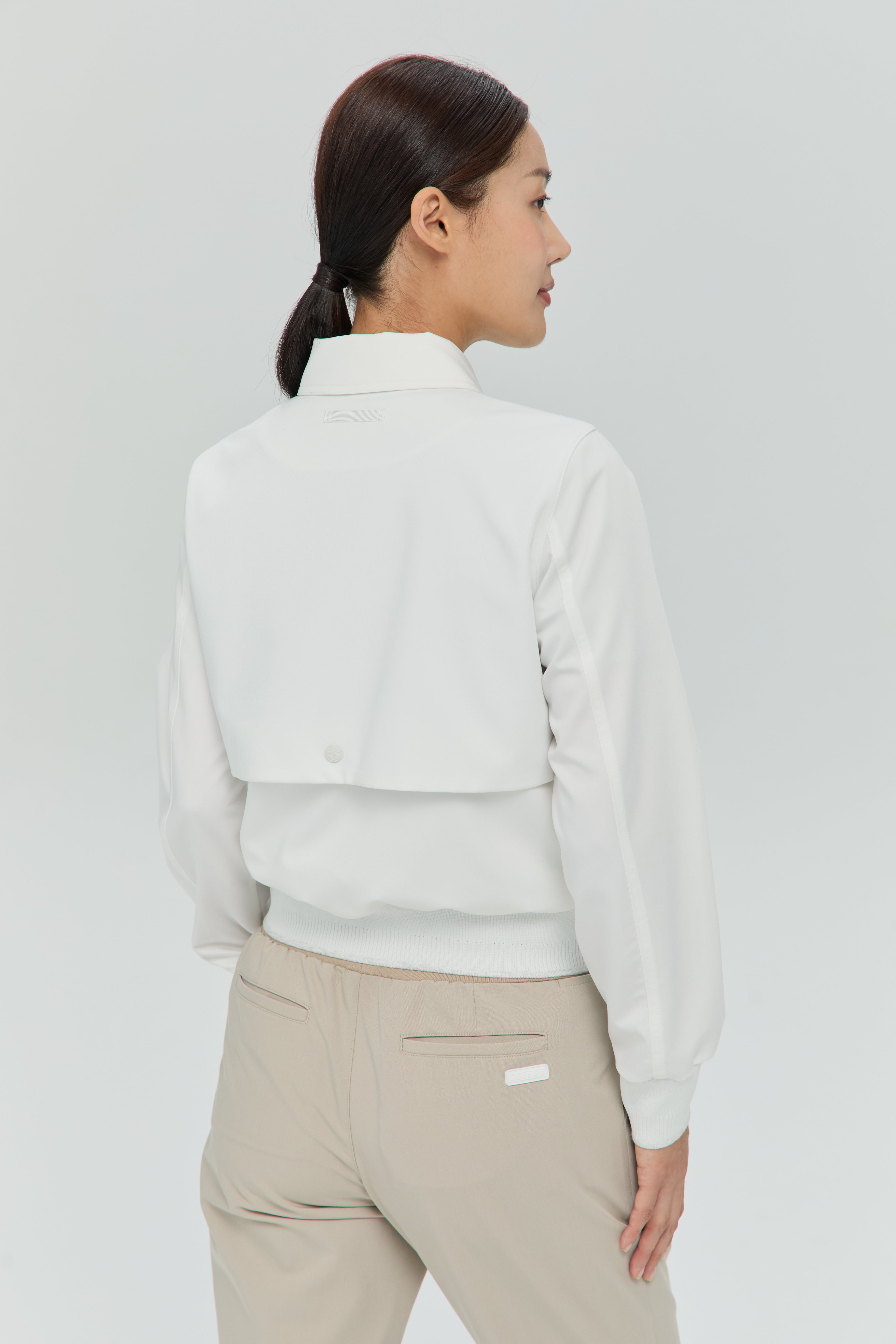 Feather Back Vent Jacket in White