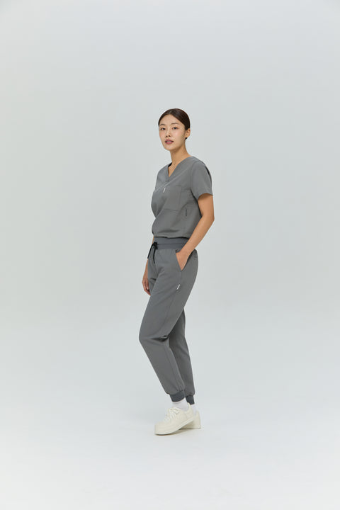 Perfect Scrub Jogger in Grey