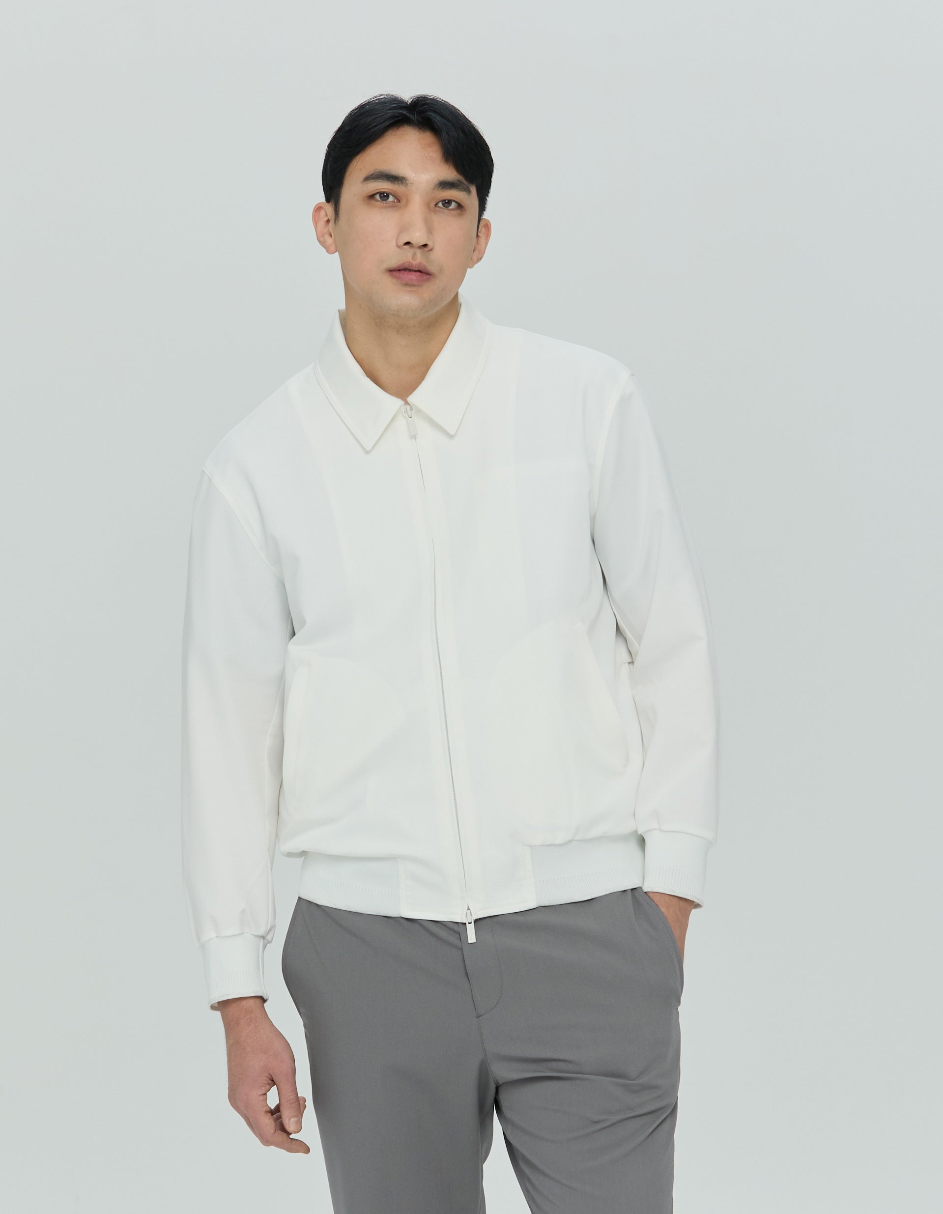 Feather Back Vent Jacket in White